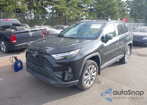 2022 Toyota Rav4 Xle Premium из США, поврежденный, VIN 2T3A1RFV1NW305454